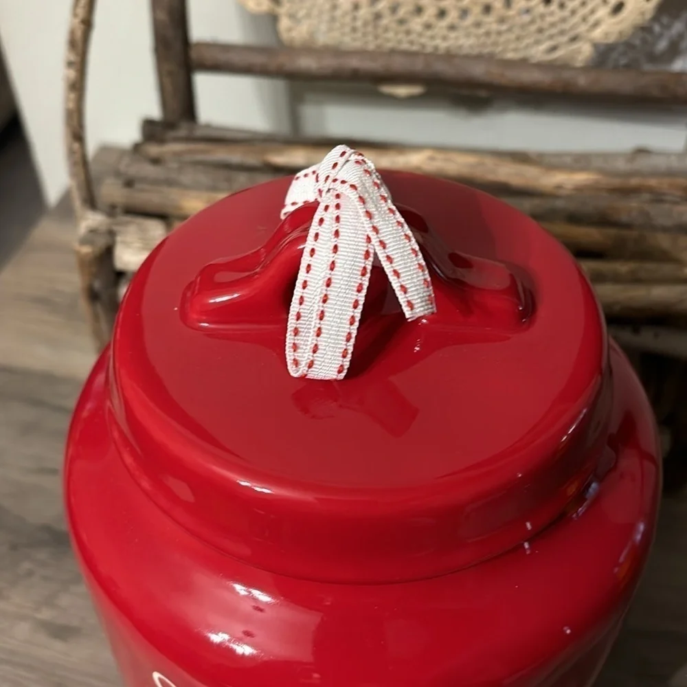 NWT Rae Dunn SANTA BABY LARGE CHUBBY CERAMIC CHRISTMAS CANISTER COOKIE JAR